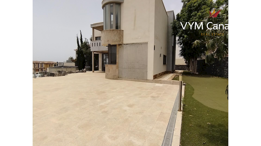 3 bed villa for sale in Santa Cruz de Tenerife