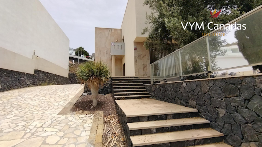 3 bed villa for sale in Santa Cruz de Tenerife
