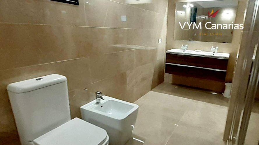 4 bed villa for sale in Golf del Sur