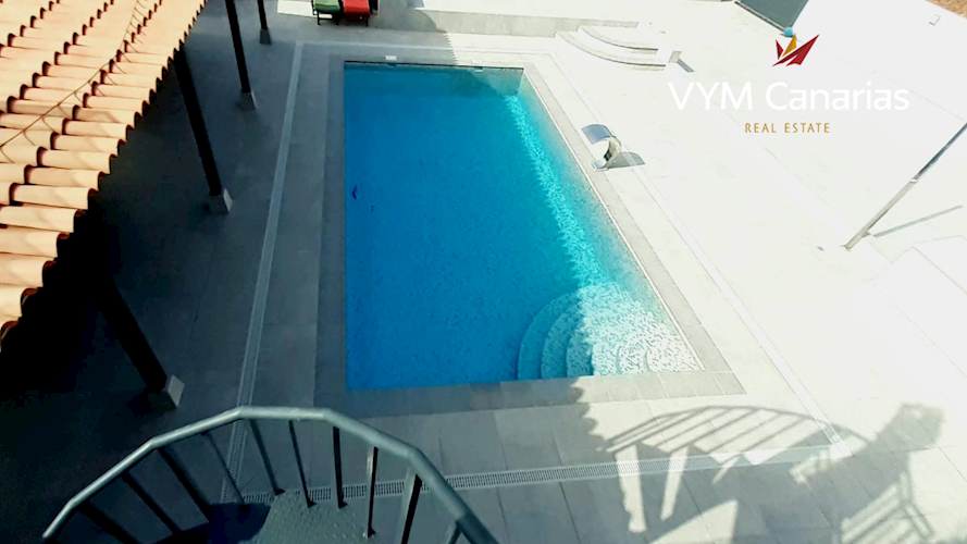 4 bed villa for sale in Golf del Sur