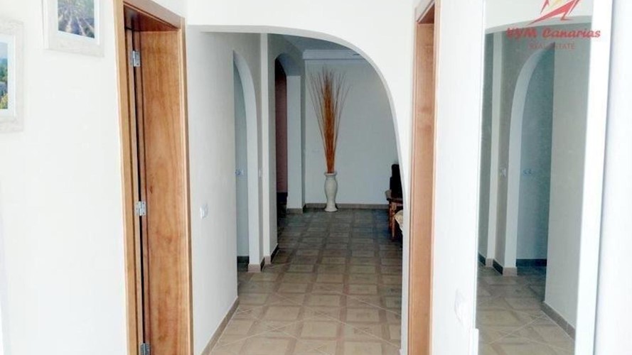 3 bed duplex for sale in Costa del Silencio