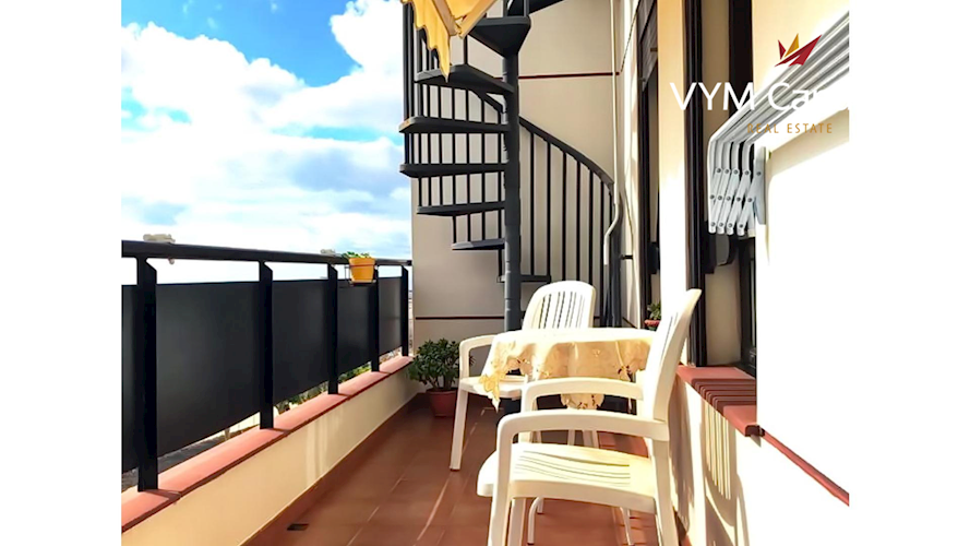 3 bed penthouse for sale in Parque de la Reina