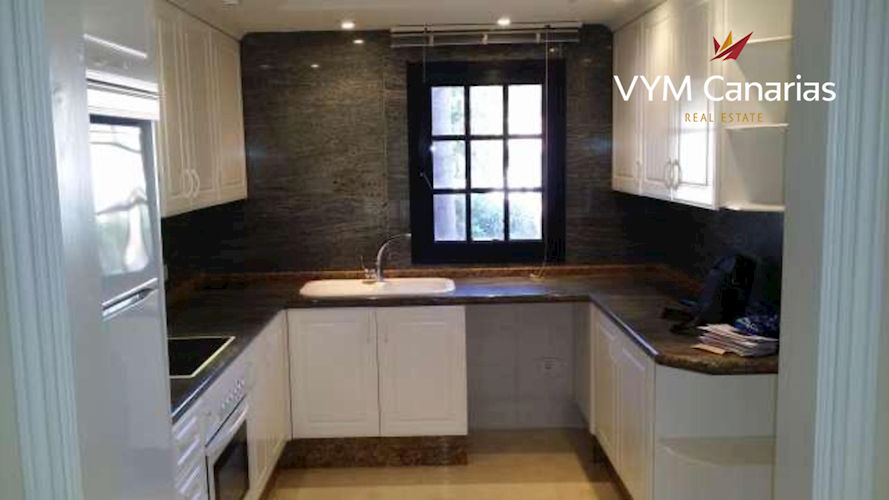 3 bed townhouse for sale in Balcon del Duque, El Duque