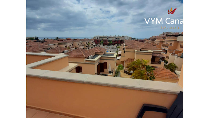 3 bed townhouse for sale in Balcon del Duque, El Duque