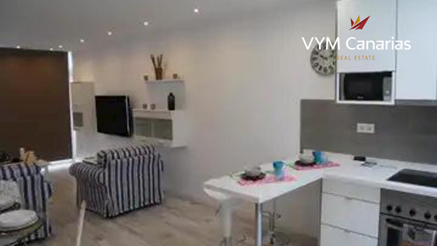 2 bed townhouse for sale in Callao Salvaje