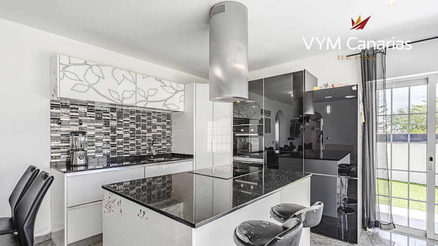 2 bed villa for sale in La Florida