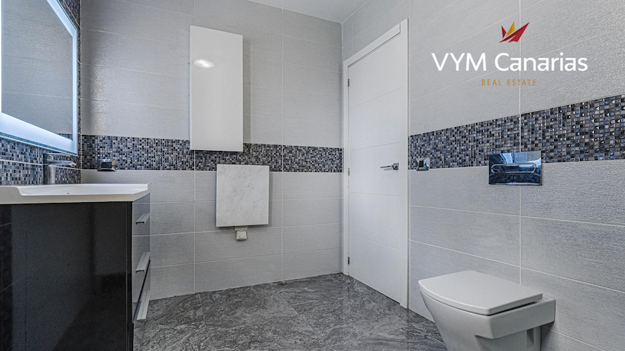 2 bed villa for sale in La Florida