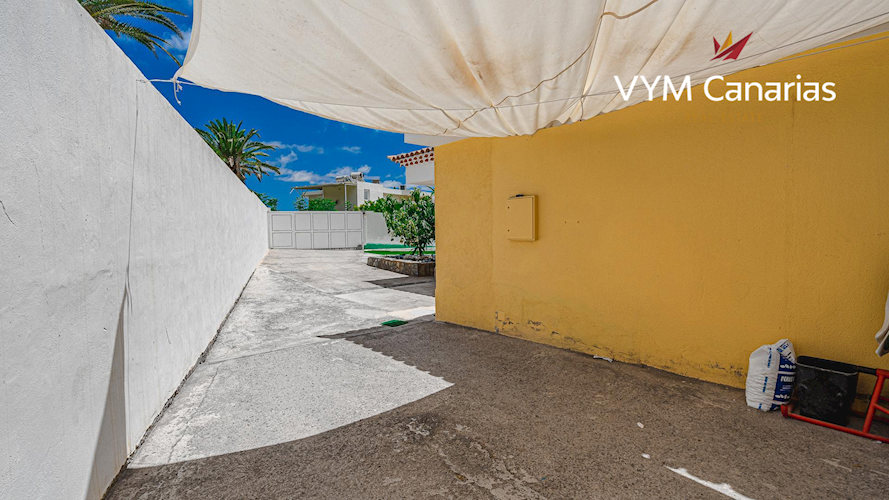 2 bed villa for sale in La Florida