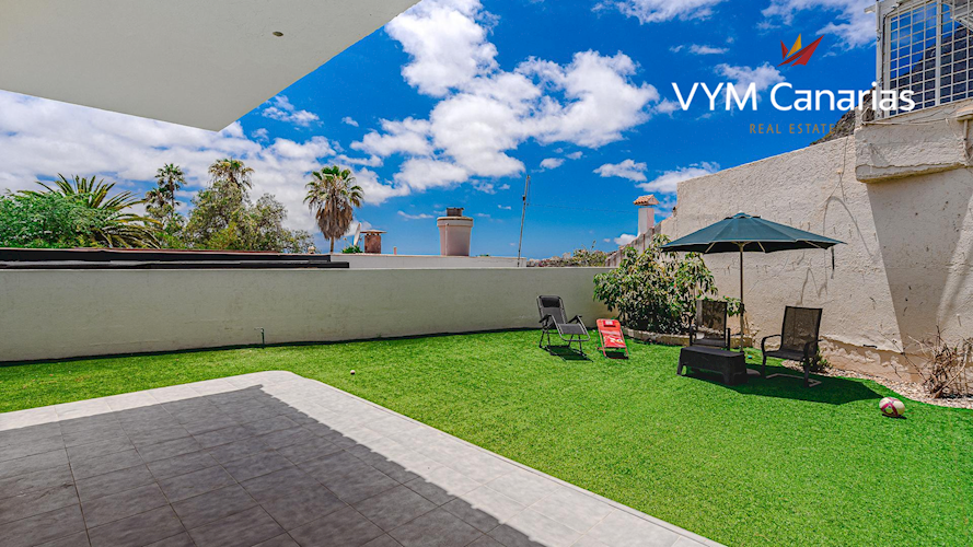 2 bed villa for sale in La Florida