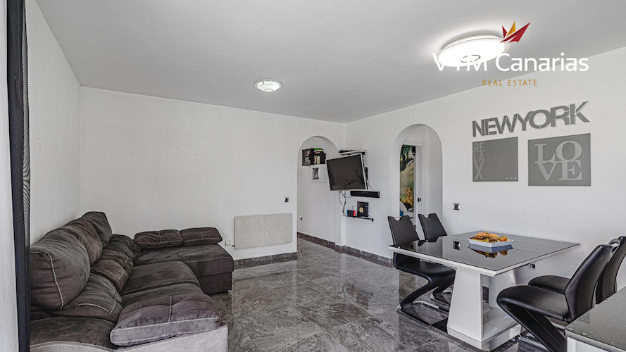 2 bed villa for sale in La Florida