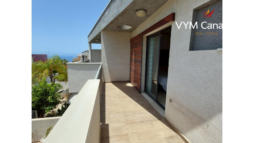 3 bed duplex for sale in Balcon del Duque, El Duque