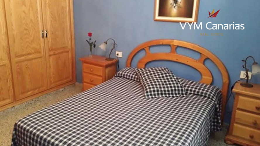 3 bed townhouse for sale in Abades