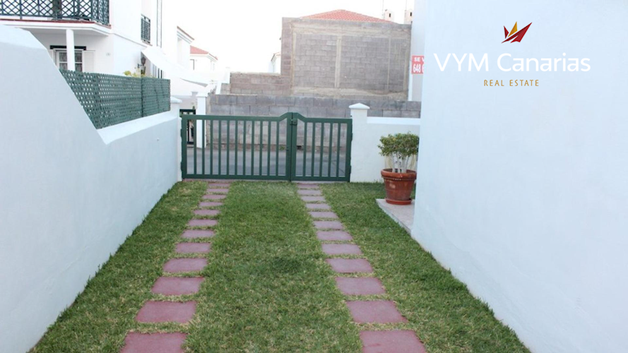 3 bed townhouse for sale in Abades