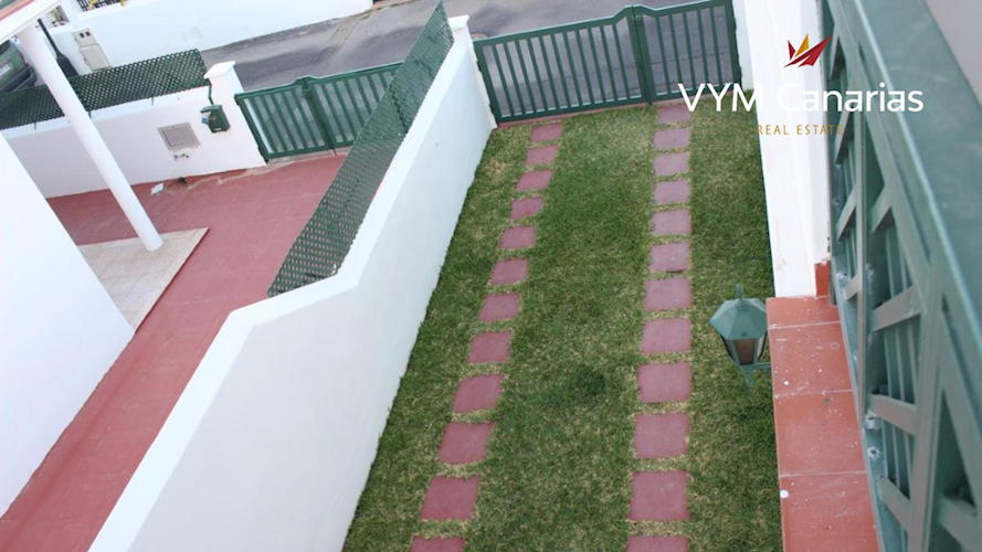 3 bed townhouse for sale in Abades