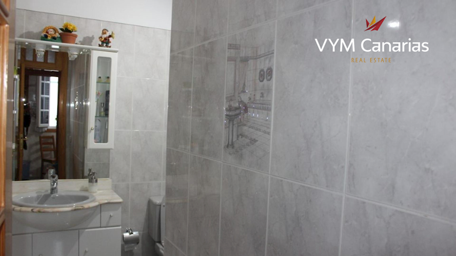 3 bed townhouse for sale in Abades