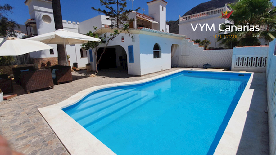 4 bed villa for sale in Valle de San Lorenzo