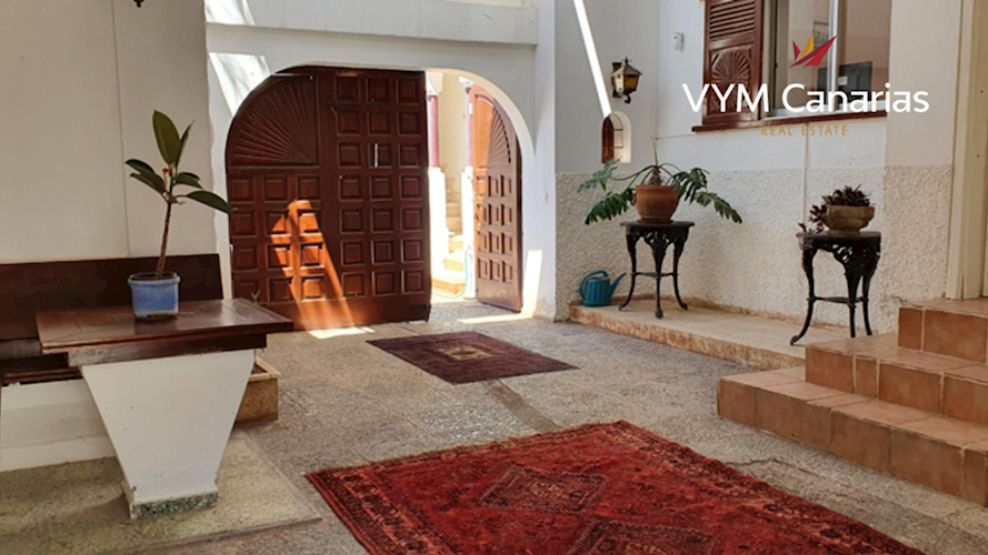 4 bed villa for sale in Valle de San Lorenzo