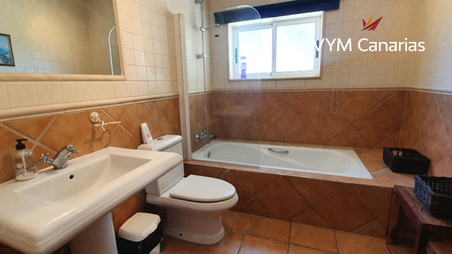 4 bed villa for sale in Valle de San Lorenzo