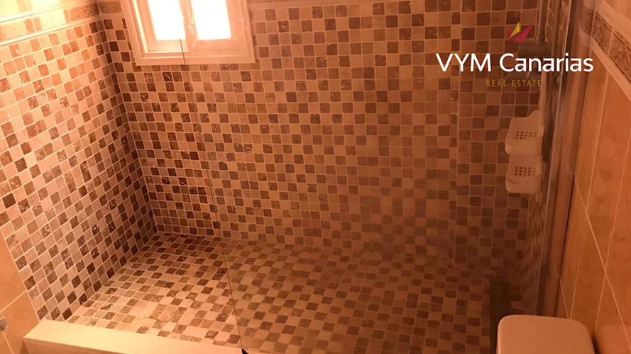 1 bed apartment for sale in Callao Salvaje