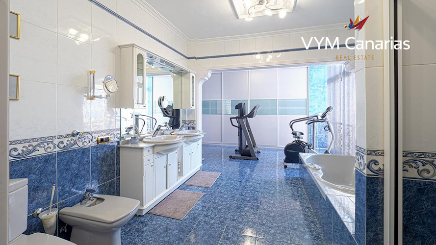 4 bed villa for sale in Mirador del Sur I, Torviscas Alto