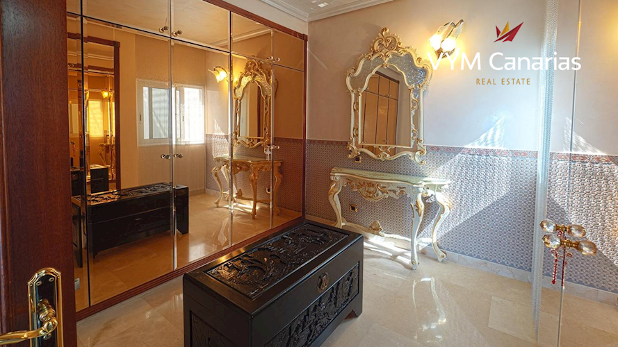 4 bed villa for sale in Mirador del Sur I, Torviscas Alto