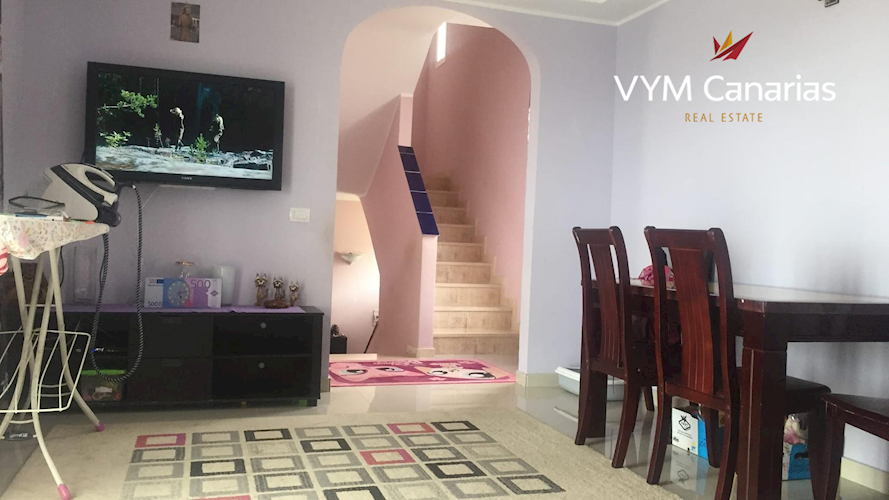 4 bed townhouse for sale in Los Menores