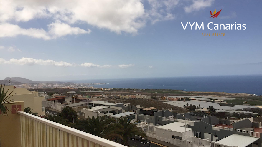 4 bed townhouse for sale in Los Menores