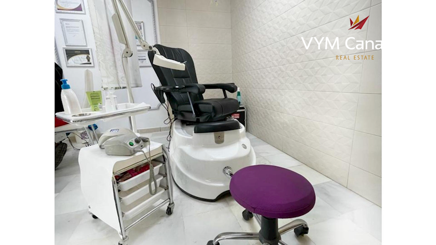 Commercial Property for sale in Fanabe