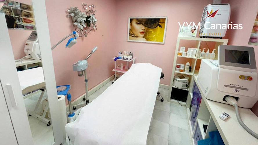 Commercial Property for sale in Fanabe