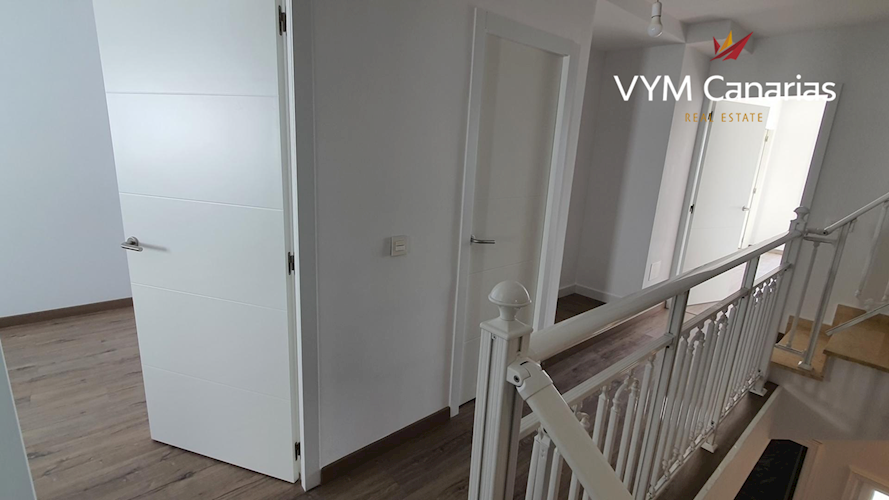 3 bed townhouse for sale in El Roque