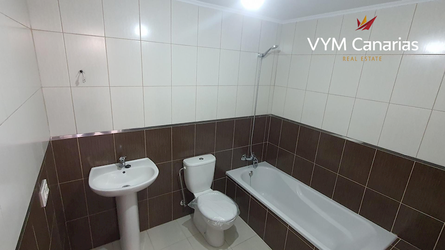 3 bed townhouse for sale in El Roque