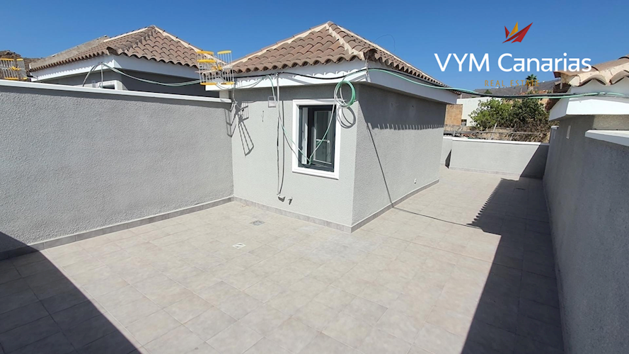 3 bed townhouse for sale in El Roque