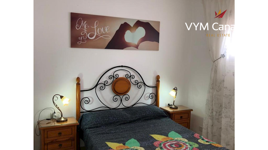 2 bed apartment for sale in Callao Salvaje