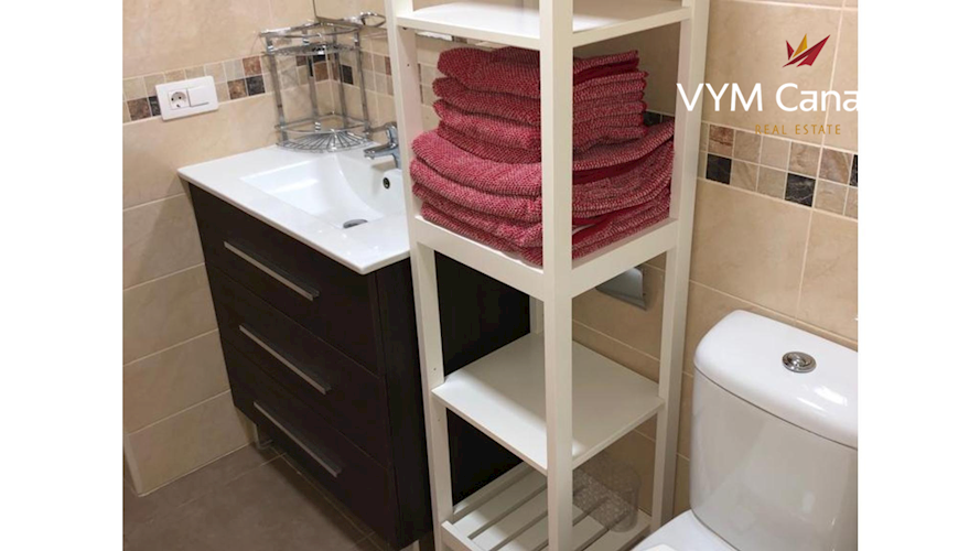 2 bed apartment for sale in Callao Salvaje