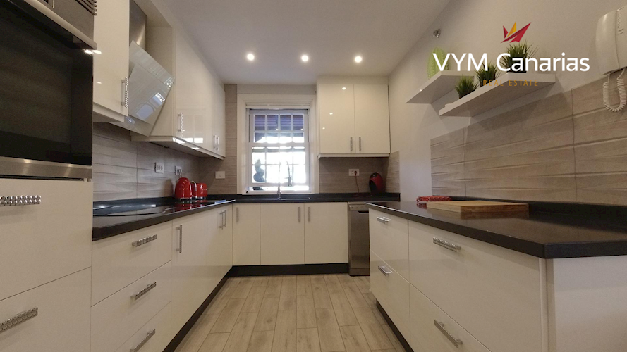 3 bed townhouse for sale in Balcon del Duque, El Duque