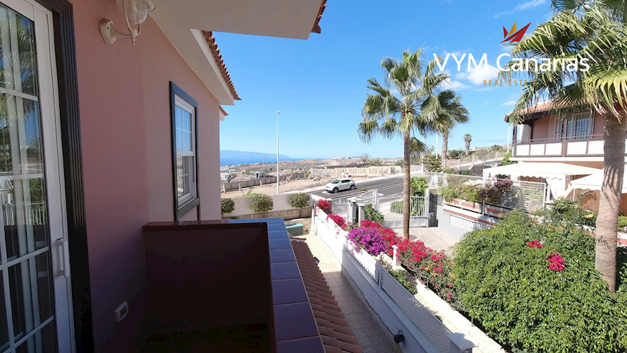 3 bed townhouse for sale in Balcon del Duque, El Duque